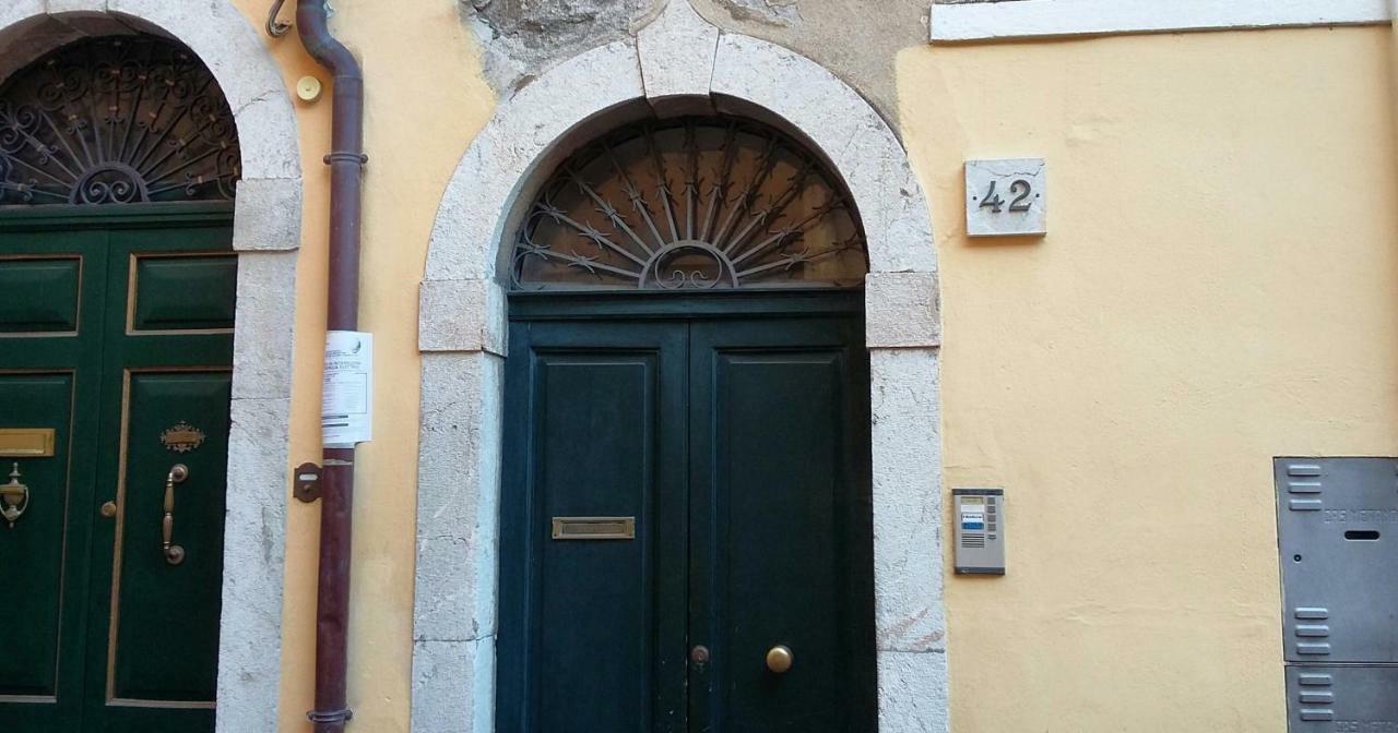 Taormina Rainbow House Exterior foto